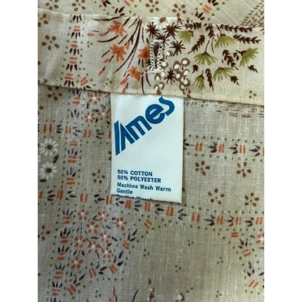 Vintage tan shower curtain baskets and flowers Ames